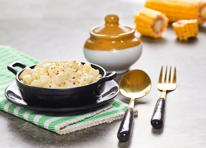 Creamy mac and cheese side dish