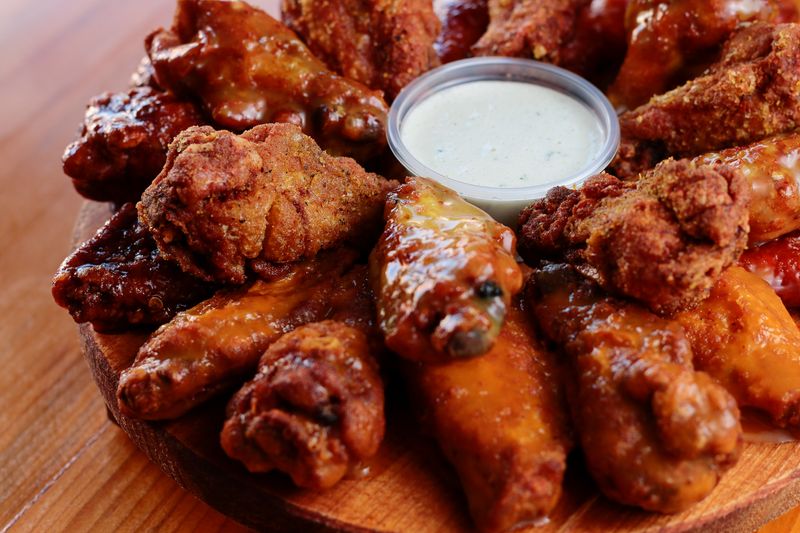 Wingsnob honey garlic wings deal